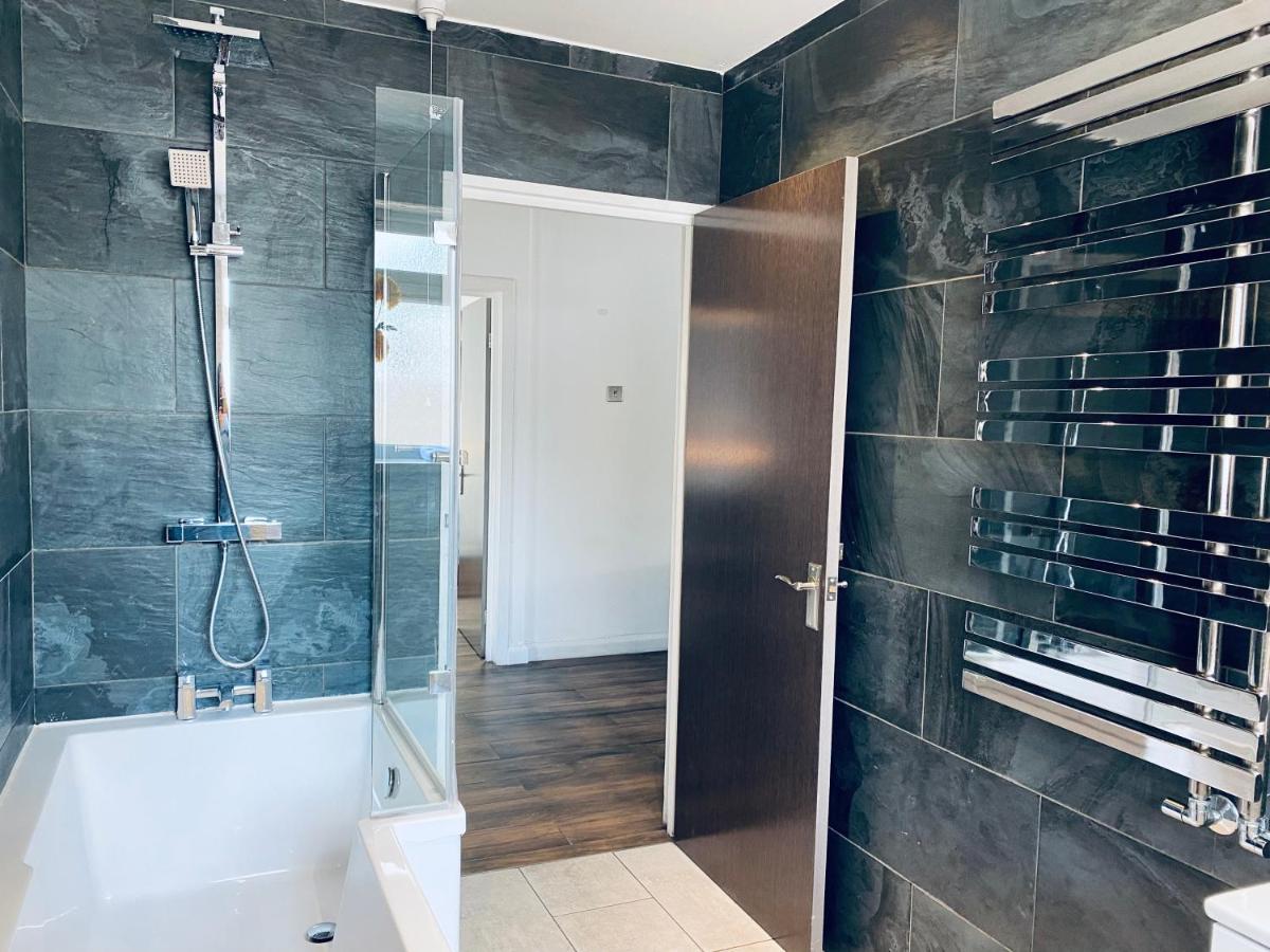 5 Bedroom Bungalow Ascot Racecourse Екстер'єр фото