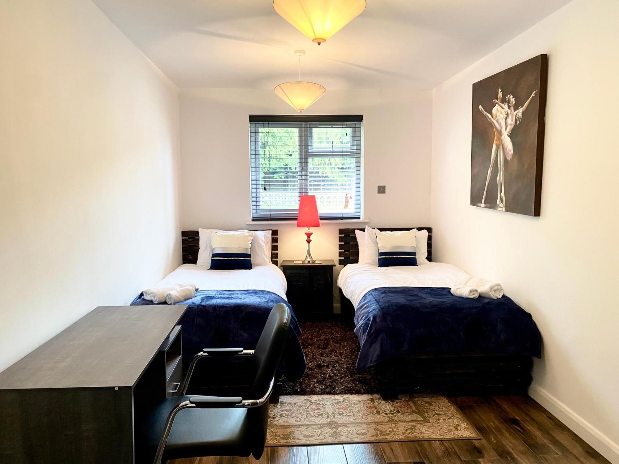 5 Bedroom Bungalow Ascot Racecourse Екстер'єр фото